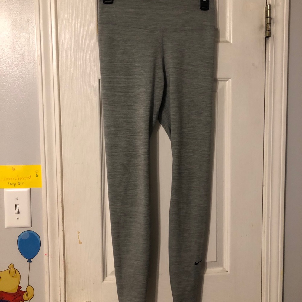 Nike Dri-fit small leggings